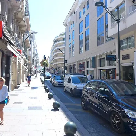 1 Bedroom In Rue D'antibes 5 Mins From The Croisette 239 Apartment Cannes