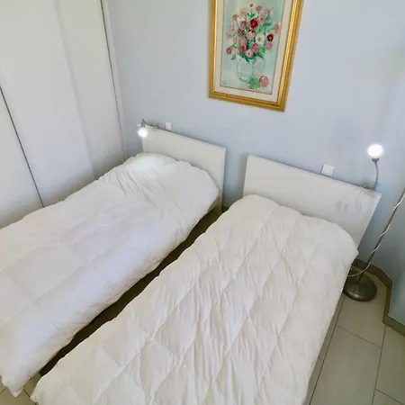 1 Bedroom In Rue D'antibes 5 Mins From The Croisette 239 Apartment *